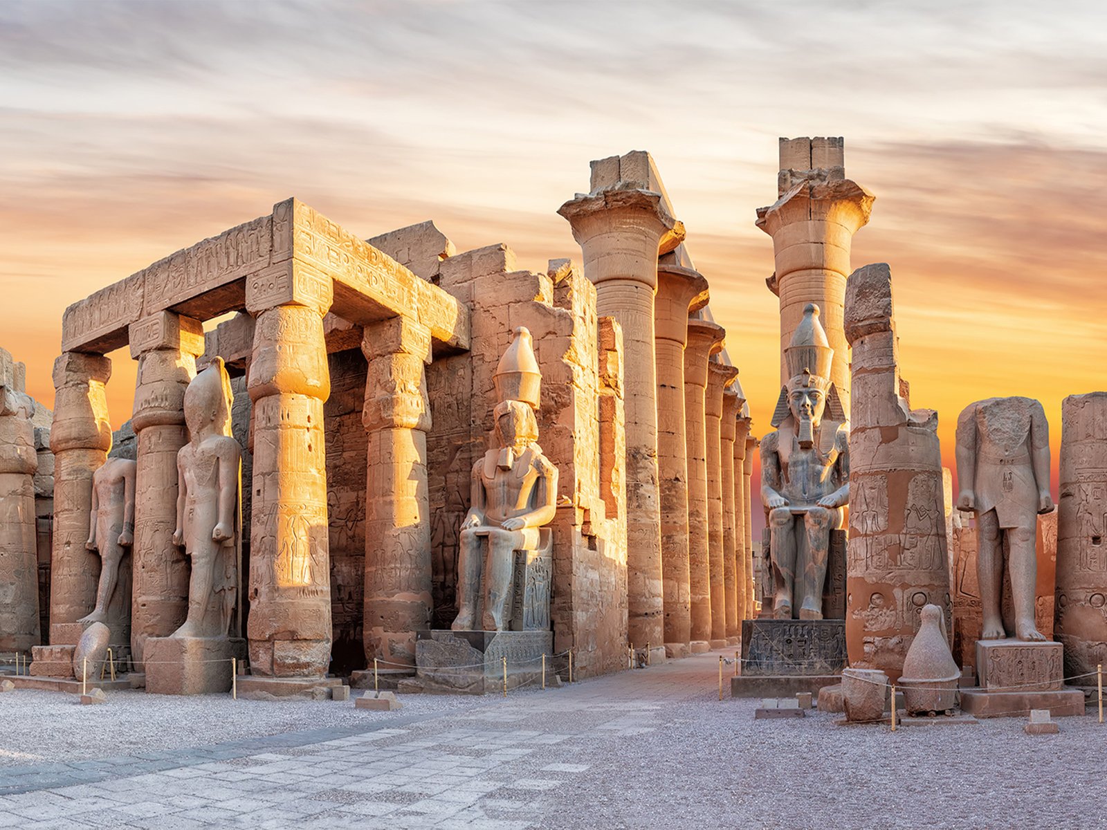 2-Day Private Tour to Luxor in a VIP Vehicle (Karnak and Valley of the Kings)