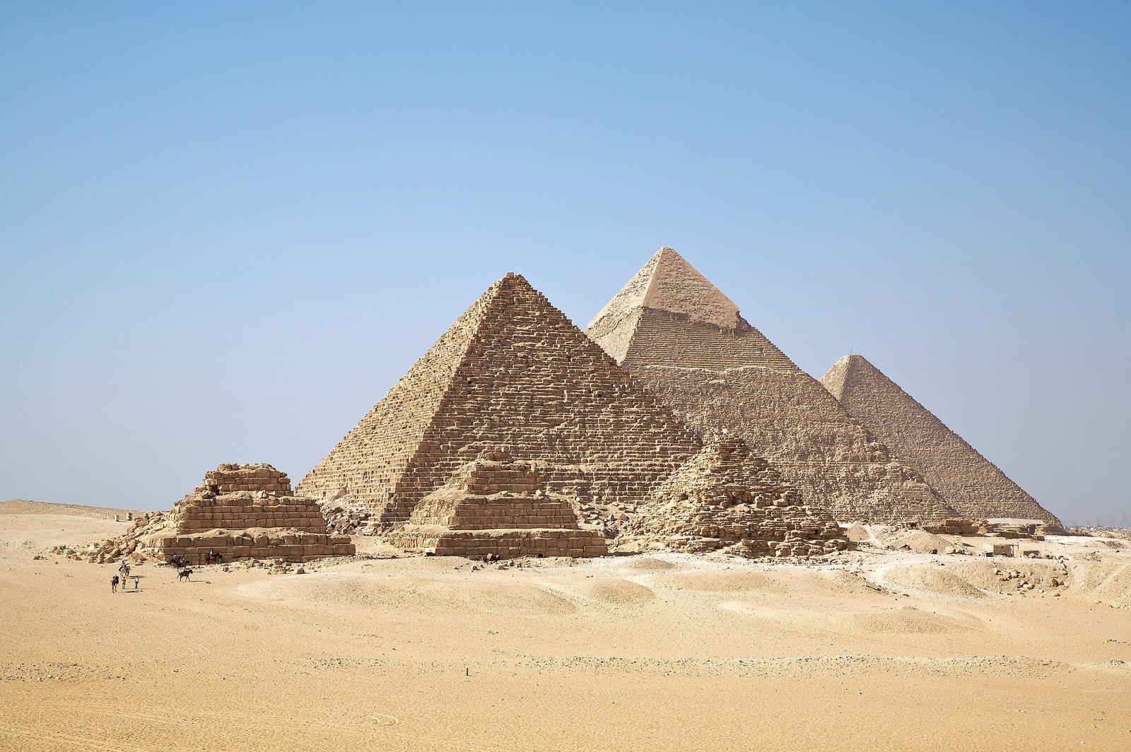 From Cairo: Full Day Trip Small Group Pyramids of Giza and Egyptian Museum